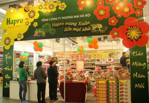 Gian hàng trưng bày sản phẩm Tết 