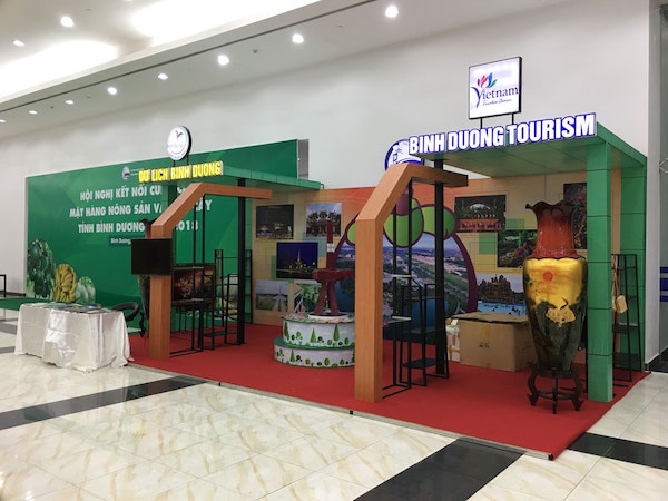 cach-doc-bao-gia-thiet-ke-gian-hang-1 Hướng dẫn cách đọc báo giá, nhận diện các khoản phí dễ bị bỏ sót và kiểm soát ngân sách hiệu quả.