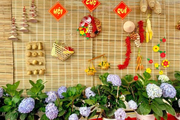 Mẫu gian hàng hội chợ tết đẹp và thu hút mẫu số 2